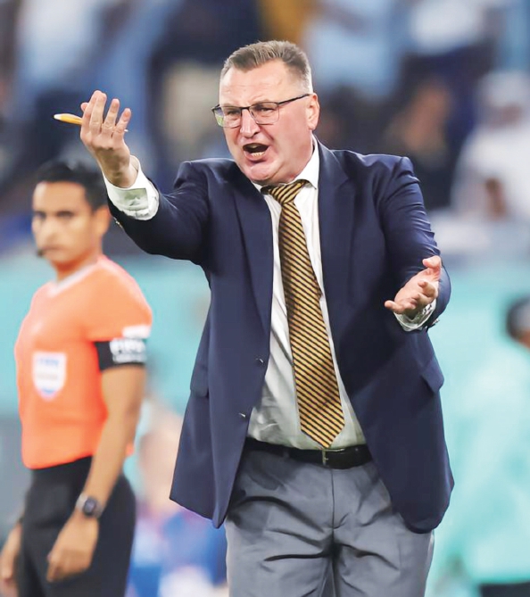 国足协全球, yid, 的教练员身